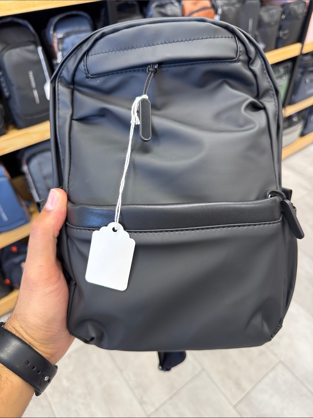 Men's Modern Black Everyday Backpack